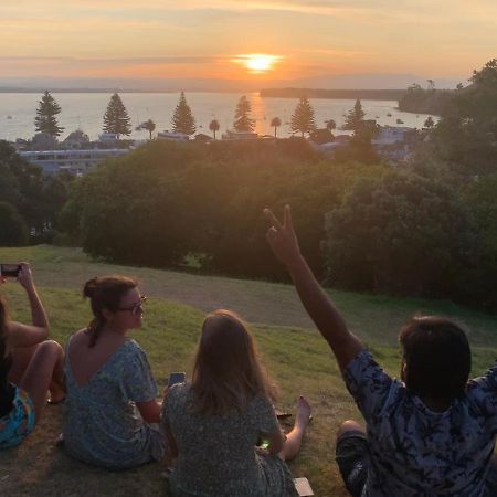 Ostello Mount Backpackers Mount Maunganui Esterno foto