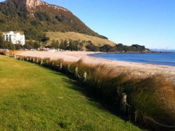Ostello Mount Backpackers Mount Maunganui Esterno foto